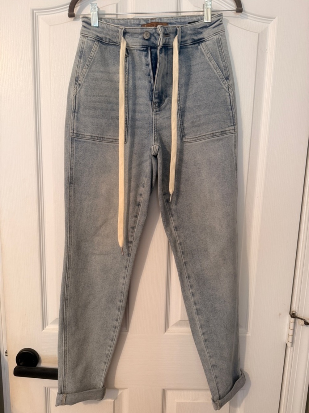 Judy Blue Light Wash Drawstring JoggerStyle Jeans 1/25